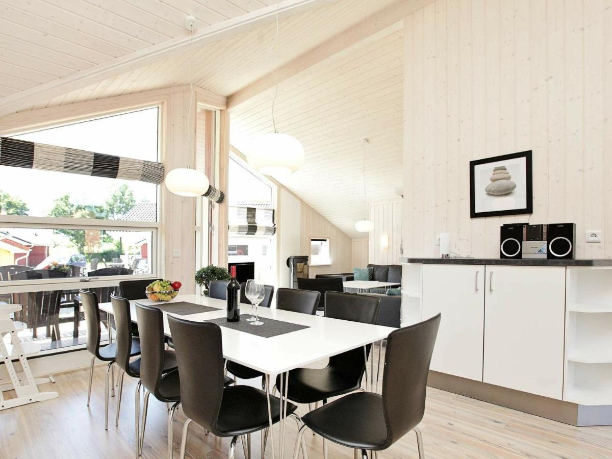 Four-Bedroom Holiday home in Großenbrode 1 Exterior foto