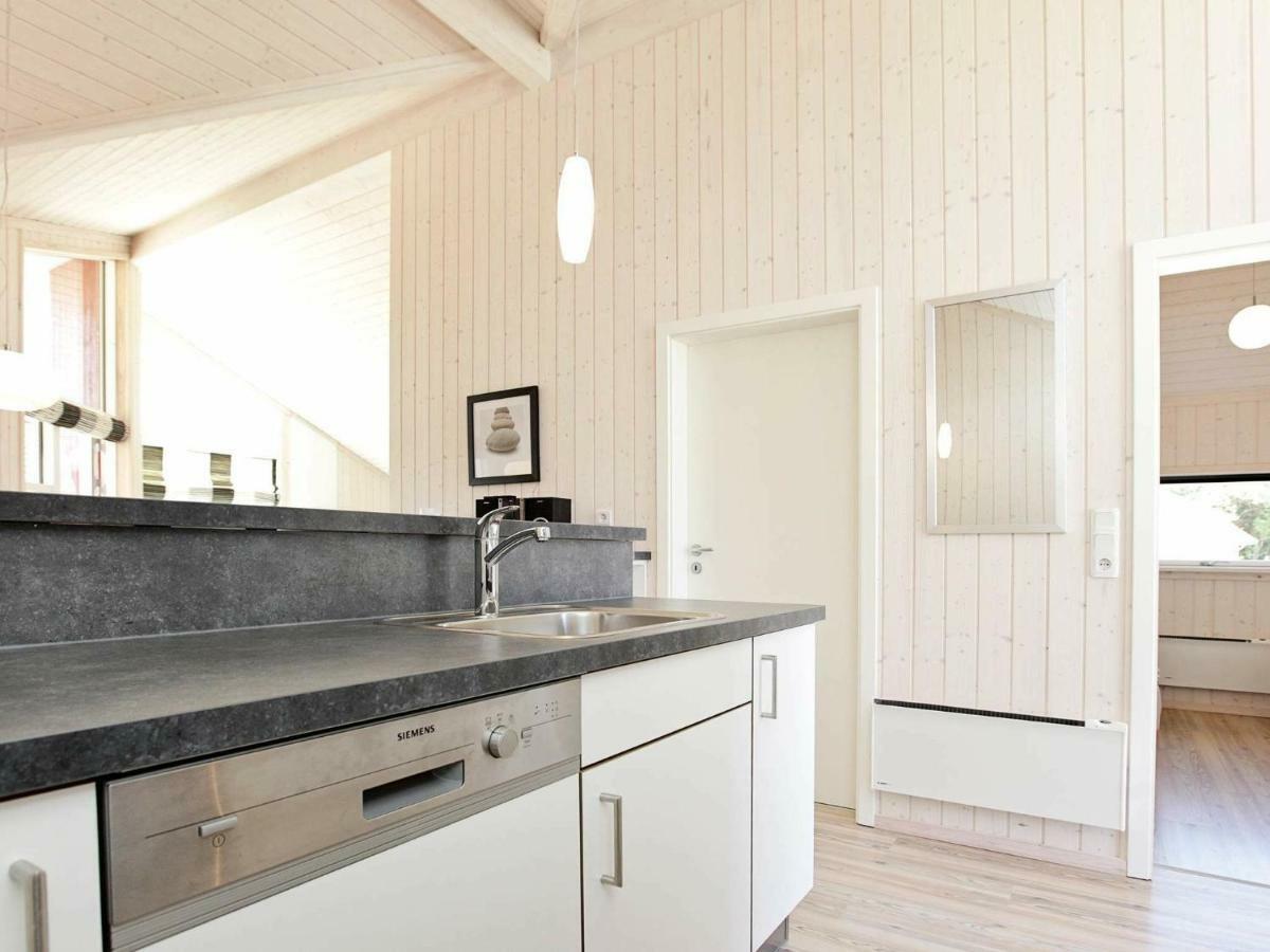 Four-Bedroom Holiday home in Großenbrode 1 Exterior foto